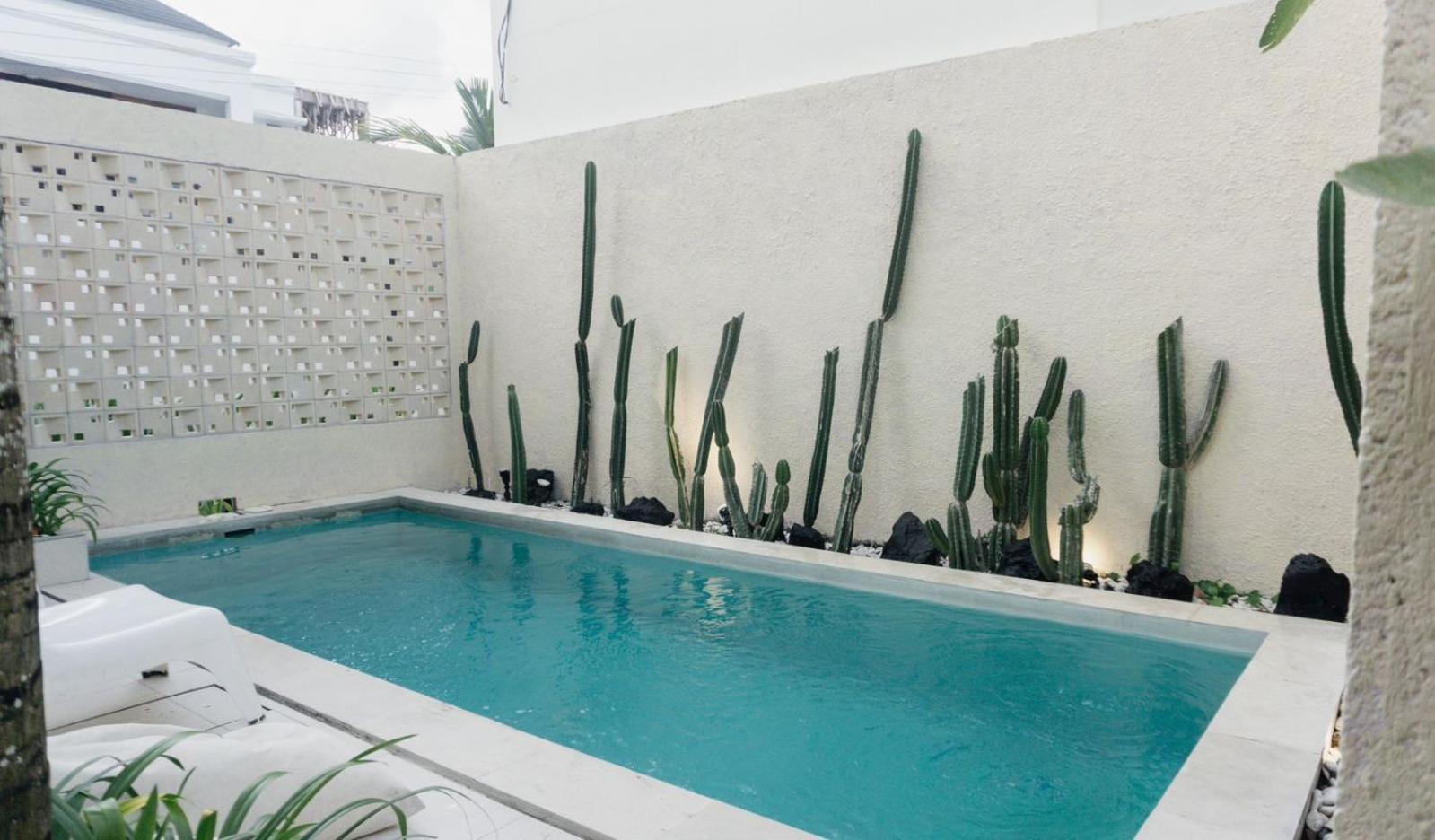 Escotel Tempekan Guest House Canggu Exterior foto